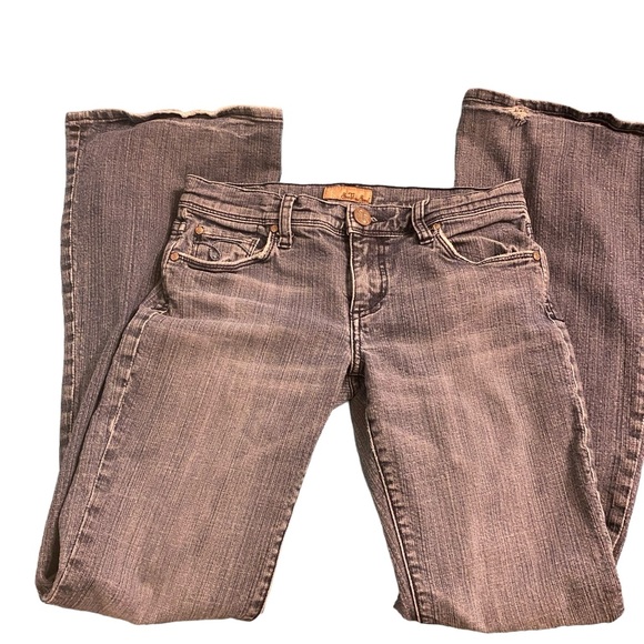 See Thru Soul Women’s Jeans, Size 27 - Picture 6 of 8